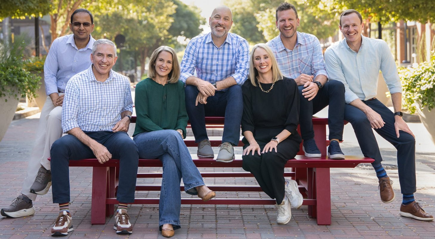 Team One: The Leadership Philosophy That Eliminates Silos and Drives Results